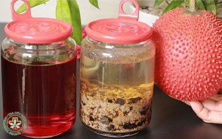 Thực hiện ngâm rượu hạt gấc 1