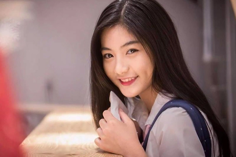 Tinh dầu hoa anh thảo phù hợp với đối tượng nào? 1 Tinh dầu hoa anh thảo phù hợp với đối tượng nào? 1